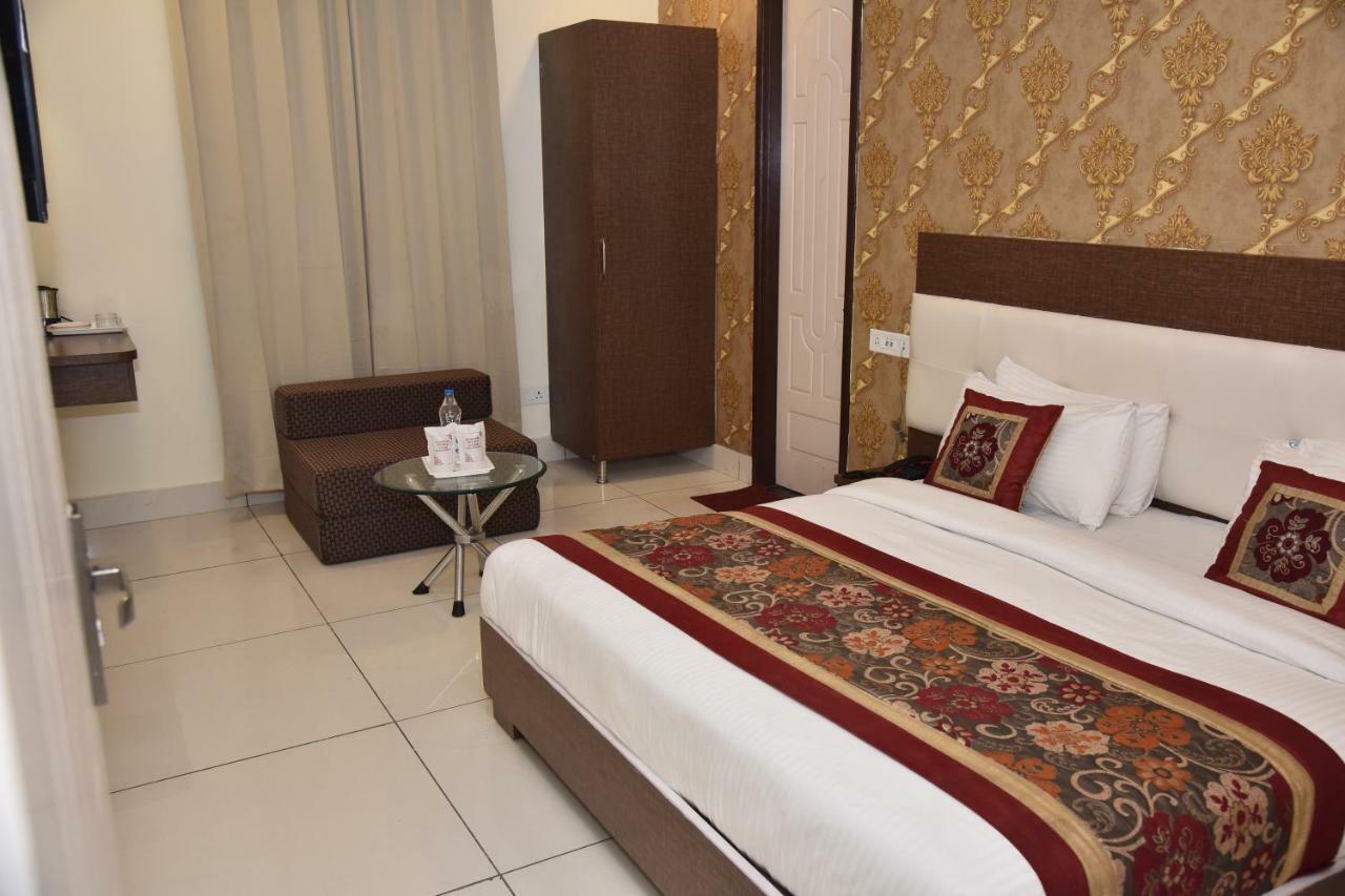 Hotel Oscar Amritsar Exteriér fotografie